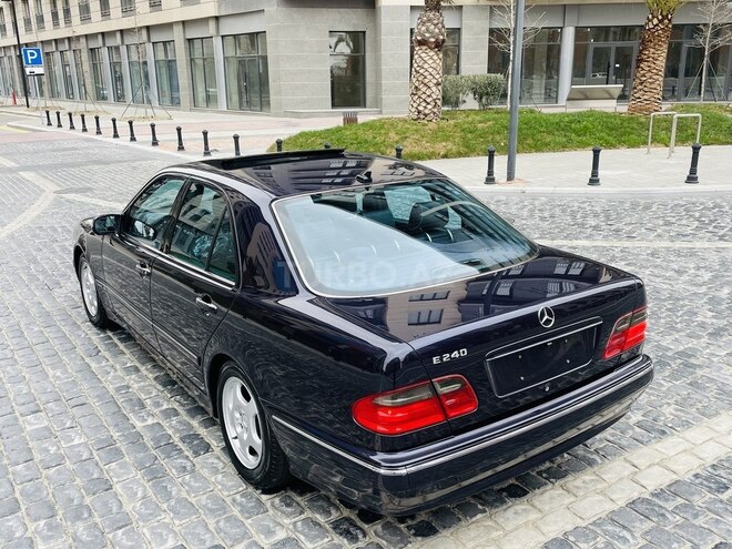 Mercedes E 240 2001, 223,244 km - 2.6 l - Bakı