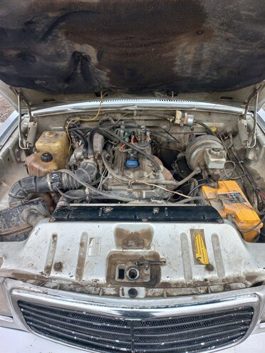 GAZ 3110 2003, 185,000 km - 2.4 l - Quba