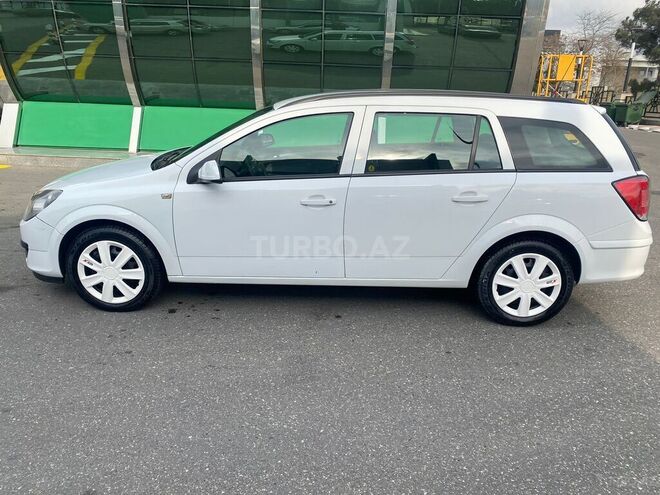 Opel Astra 2006, 252,000 km - 1.3 l - Bakı