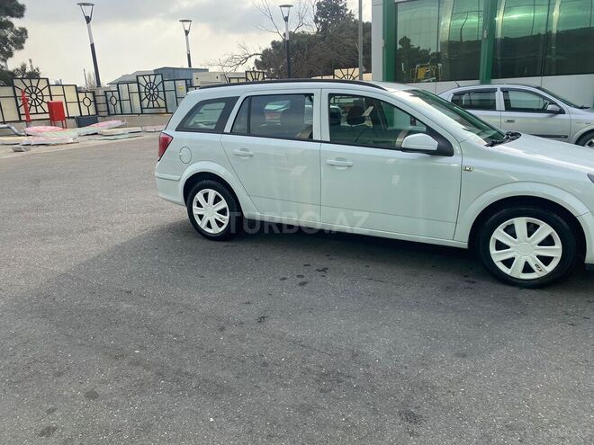 Opel Astra 2006, 252,000 km - 1.3 l - Bakı