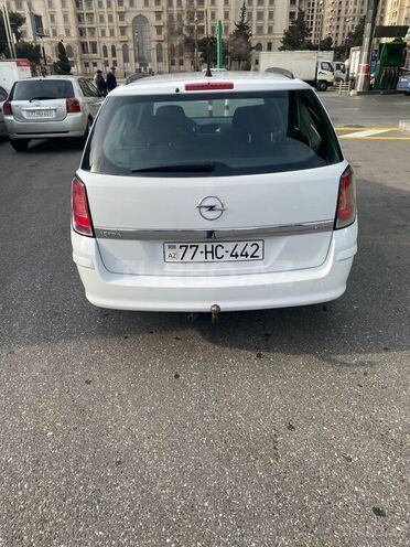 Opel Astra 2006, 252,000 km - 1.3 l - Bakı