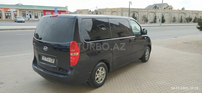 Hyundai H-1 2010, 521,089 km - 2.5 l - Bakı
