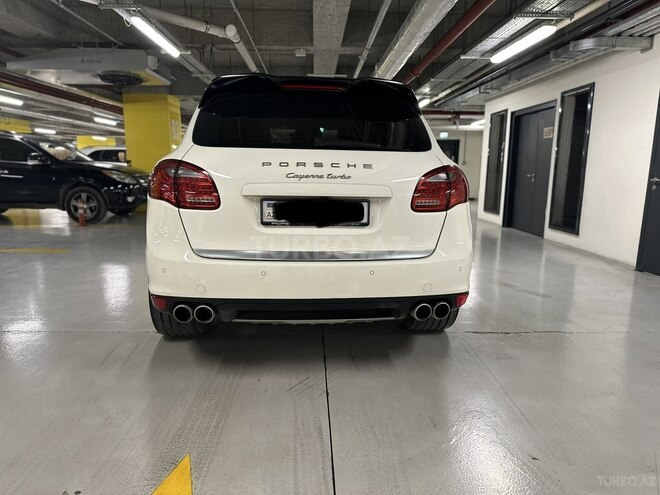 Porsche Cayenne Turbo 2011, 99,800 km - 4.8 l - Bakı
