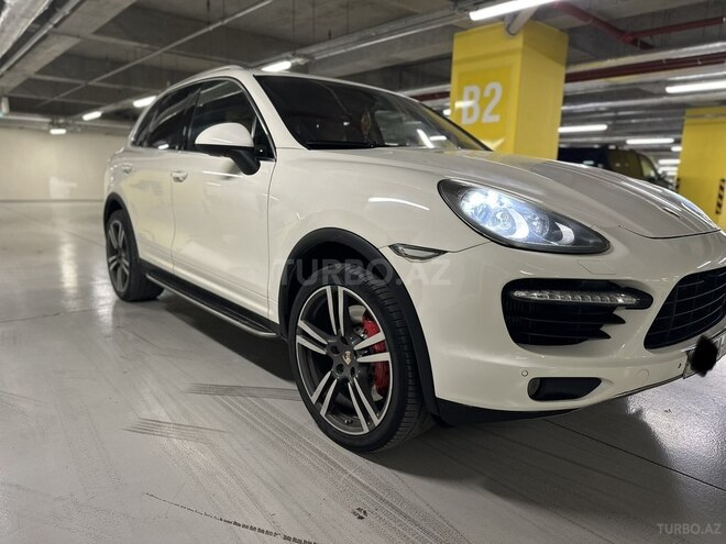 Porsche Cayenne Turbo 2011, 99,800 km - 4.8 l - Bakı