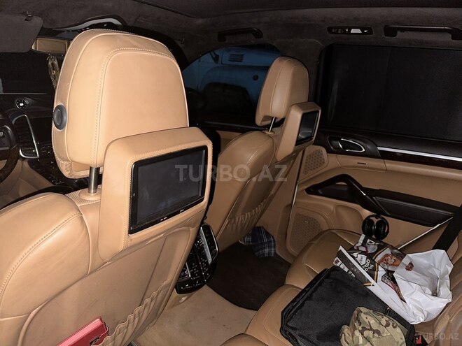 Porsche Cayenne Turbo 2011, 99,800 km - 4.8 l - Bakı