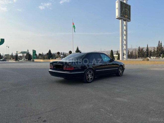 Mercedes E 270 2000, 420,000 km - 2.7 l - Mingəçevir