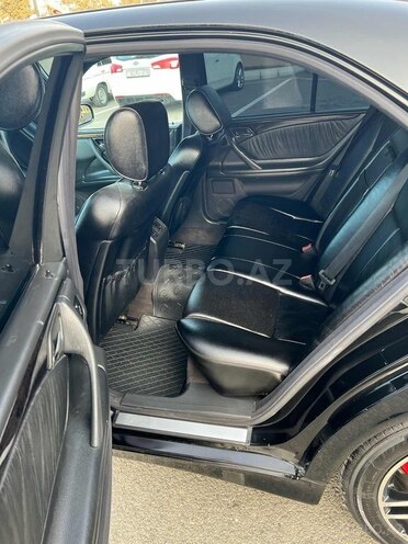 Mercedes E 270 2000, 420,000 km - 2.7 l - Mingəçevir
