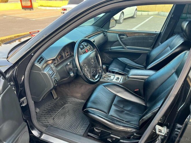 Mercedes E 270 2000, 420,000 km - 2.7 l - Mingəçevir