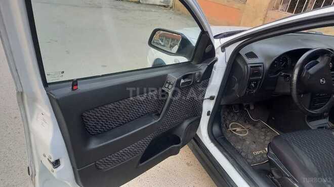 Opel Astra 2001, 176,000 km - 1.7 l - Xırdalan