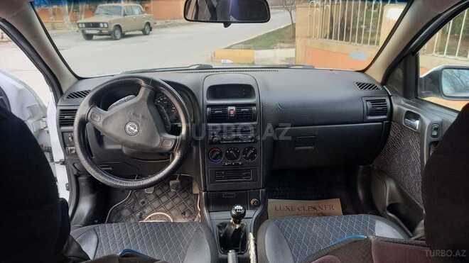 Opel Astra 2001, 176,000 km - 1.7 l - Xırdalan
