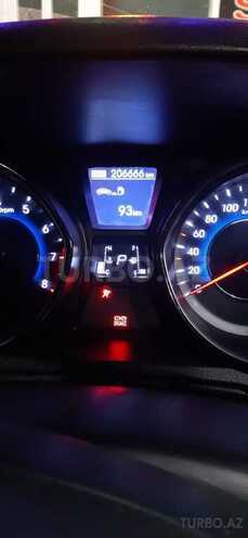 Hyundai Elantra 2011, 206,000 km - 1.8 l - Bakı