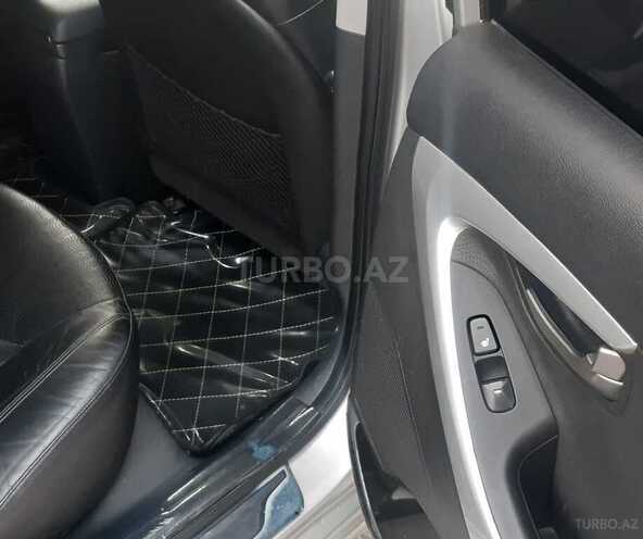 Hyundai Elantra 2011, 206,000 km - 1.8 l - Bakı