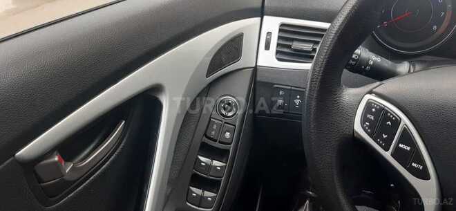 Hyundai Elantra 2011, 206,000 km - 1.8 l - Bakı