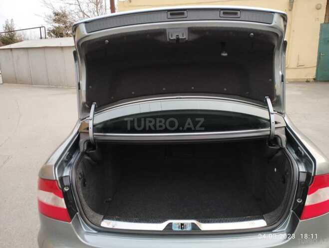Skoda Superb 2011, 258,500 km - 1.8 l - Bakı