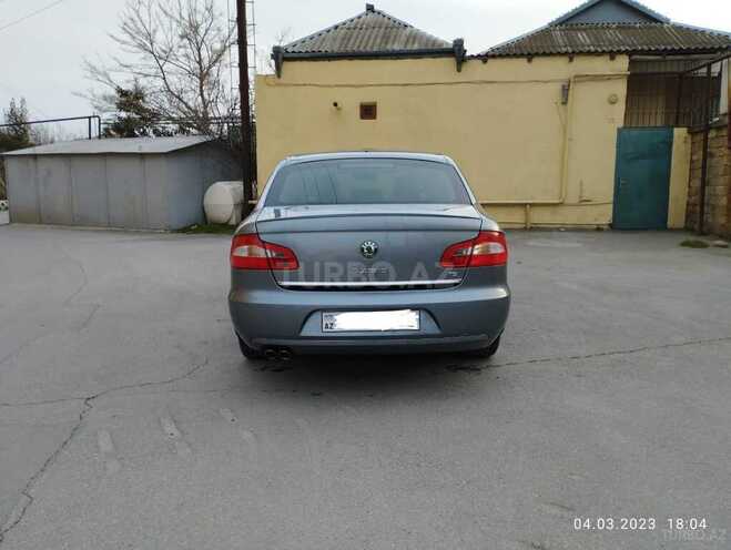 Skoda Superb 2011, 258,500 km - 1.8 l - Bakı