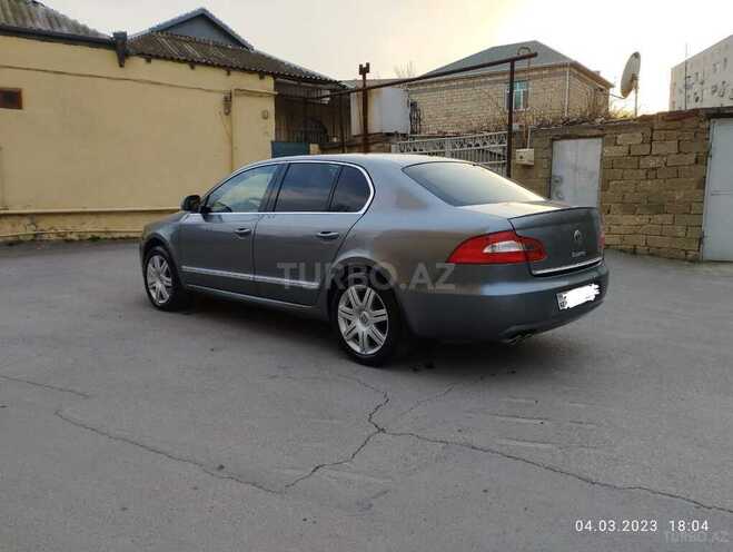 Skoda Superb 2011, 258,500 km - 1.8 l - Bakı