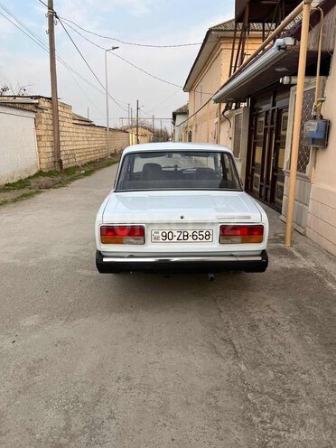 LADA (VAZ) 2107 2011, 54,812 km - 1.5 l - Salyan