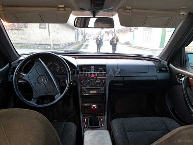 Mercedes C 180 1999, 303,457 km - 1.8 l - Göyçay