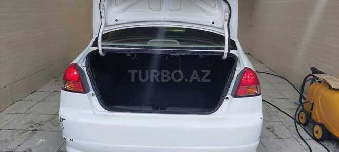Honda Civic 2004, 422,000 km - 1.7 l - Sumqayıt
