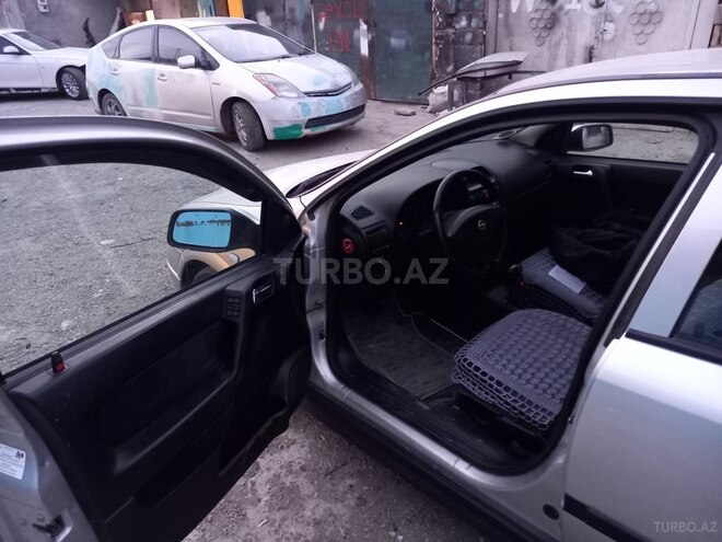 Opel Astra 2000, 270,000 km - 2.0 л - Bakı