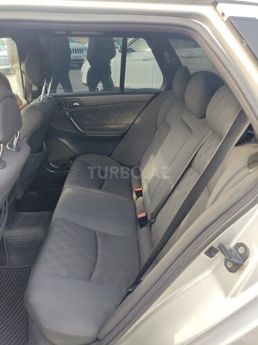 Mercedes C 220 2001, 304,000 km - 2.2 l - Sumqayıt