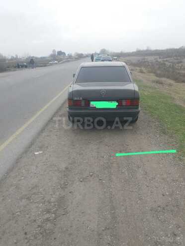 Mercedes 190 1992, 400,000 km - 2.3 l - Bakı