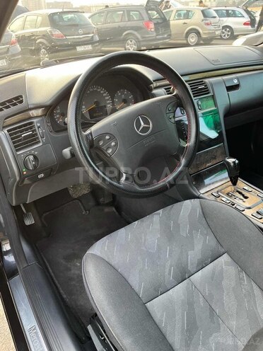 Mercedes E 220 2000, 308,000 km - 2.2 l - Bakı