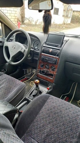 Opel Astra 1999, 280,000 km - 1.6 л - Quba