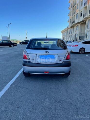 Kia Rio 2009, 195,000 km - 1.4 l - Sumqayıt
