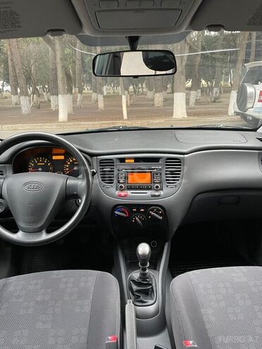 Kia Rio 2009, 195,000 km - 1.4 l - Sumqayıt