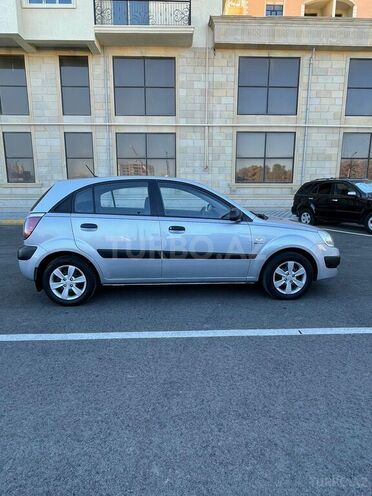 Kia Rio 2009, 195,000 km - 1.4 l - Sumqayıt