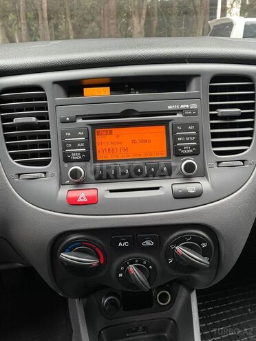 Kia Rio 2009, 195,000 km - 1.4 l - Sumqayıt