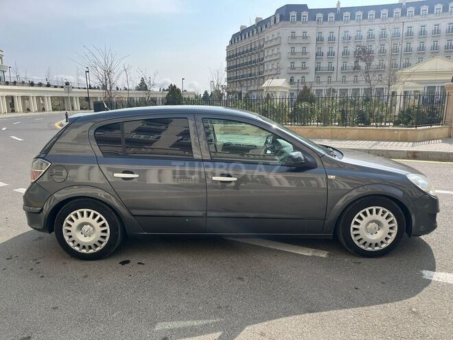 Opel Astra 2009, 230,000 km - 1.4 l - Bakı