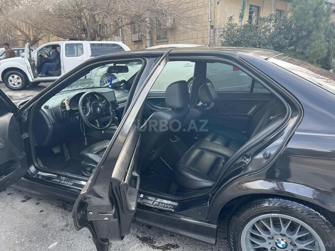 BMW 320 1994, 350,000 km - 2.0 l - Bakı