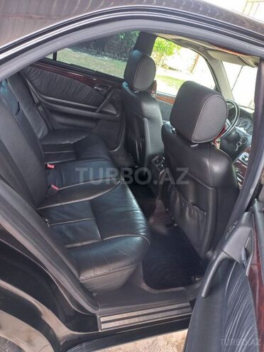 Mercedes E 280 1998, 370,000 km - 2.8 l - Salyan