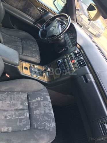 Mercedes E 230 1997, 490,000 km - 2.3 л - Bakı
