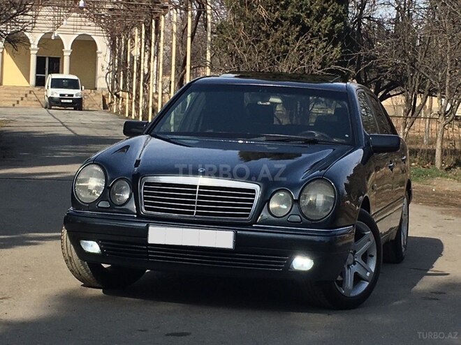 Mercedes E 230 1997, 490,000 km - 2.3 л - Bakı