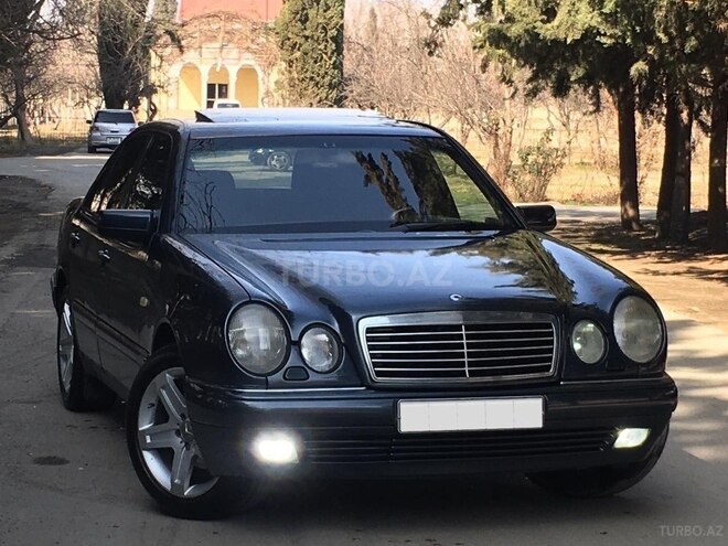 Mercedes E 230 1997, 490,000 km - 2.3 л - Bakı
