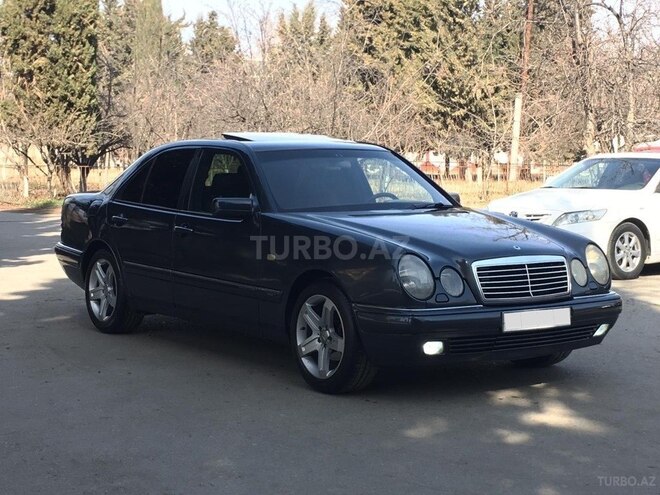 Mercedes E 230 1997, 490,000 km - 2.3 л - Bakı