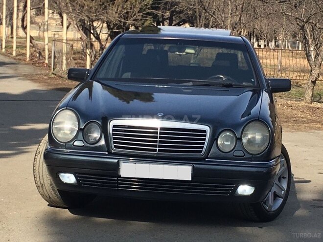 Mercedes E 230 1997, 490,000 km - 2.3 л - Bakı