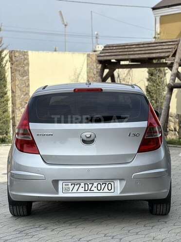 Hyundai i30 2007, 258,000 km - 1.6 л - Bakı