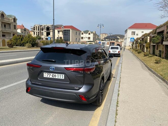 Toyota Highlander 2022, 500 km - 2.5 l - Bakı