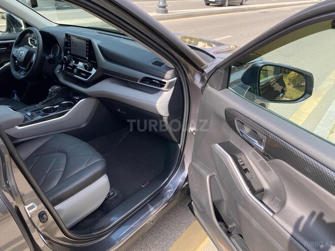 Toyota Highlander 2022, 500 km - 2.5 l - Bakı