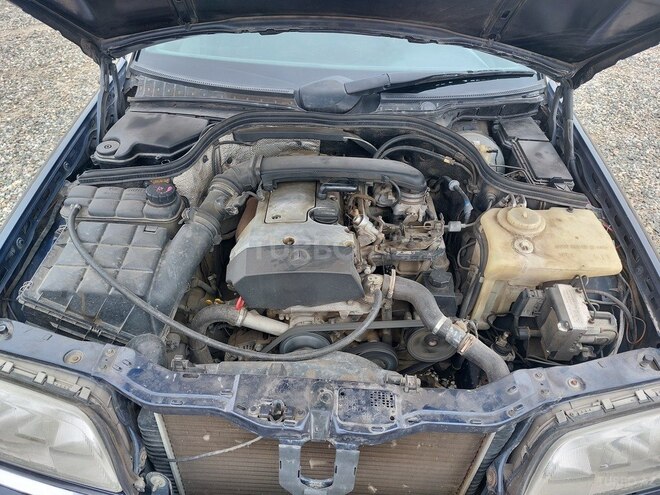 Mercedes C 180 1996, 450,000 km - 1.8 l - Gəncə