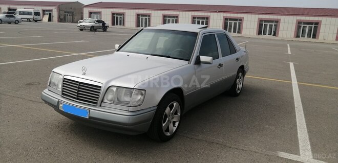Mercedes E 200 1994, 286,000 km - 2.0 л - Bakı