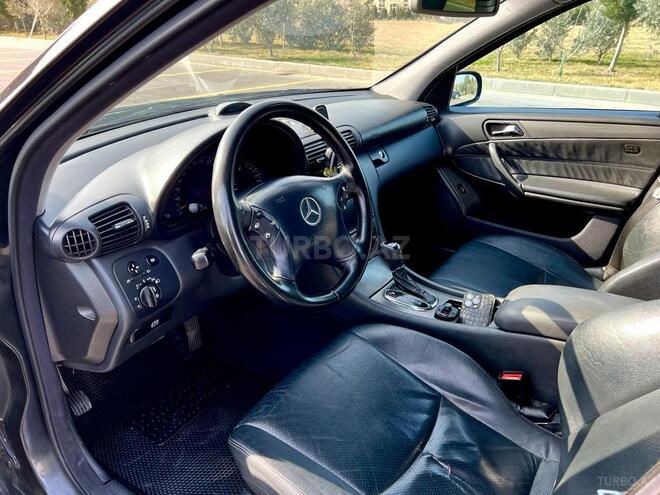 Mercedes C 320 2001, 384,000 km - 3.2 l - Sumqayıt