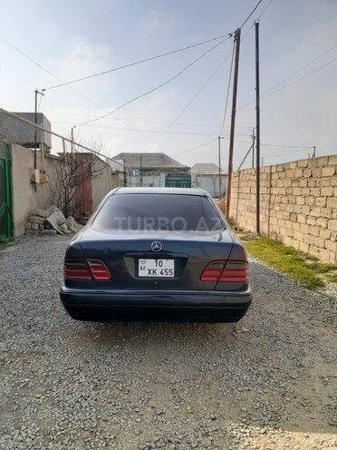 Mercedes E 200 1998, 323,000 km - 2.0 l - Bakı