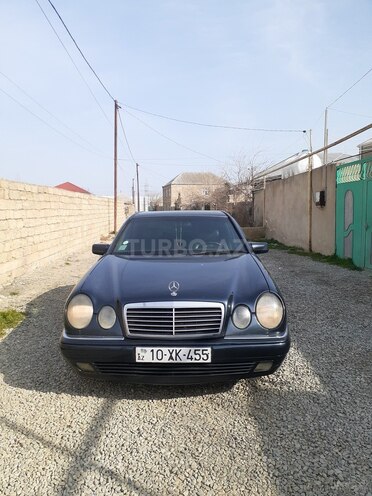 Mercedes E 200 1998, 323,000 km - 2.0 l - Bakı