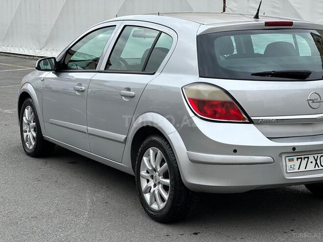 Opel Astra 2005, 140,000 km - 1.4 л - Bakı