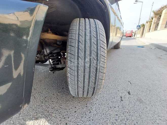 GAZ 31105 2006, 400,000 km - 2.3 l - Bakı